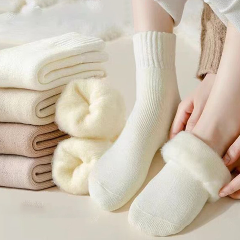 Socks for Children, Warm in Autumn and Winter, With Thick Fleece and Plush Loops. Mid Tube Socks, Floor Socks, No Shedding of Hair. Towel Socks