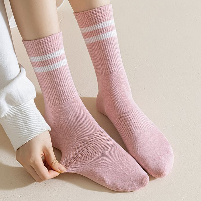 Spring and Autumn Yoga Exercise Fitness Cotton Socks Women's Middle Socks