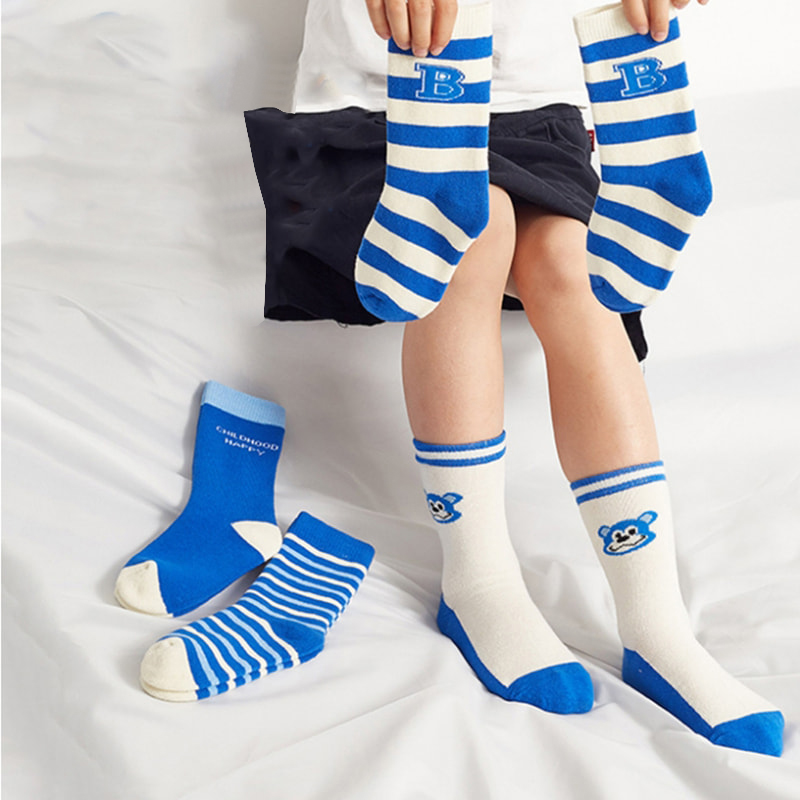 Children's Socks Klein Blue Letter Men's Cotton Socks College Style Breathable Mid Tube Socks